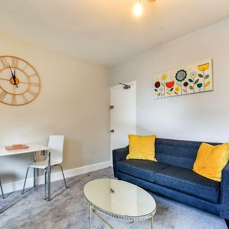 יורק Apartment 1 At 3 Jubilee מראה חיצוני תמונה